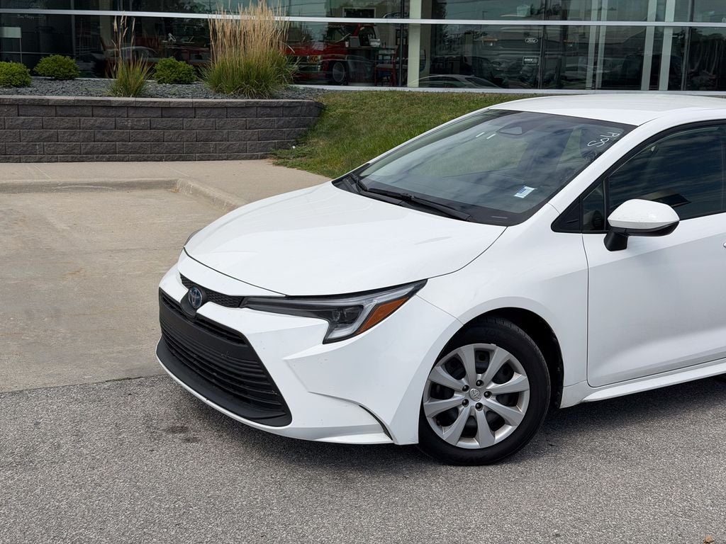 2025 Toyota Corolla Hybrid LE
