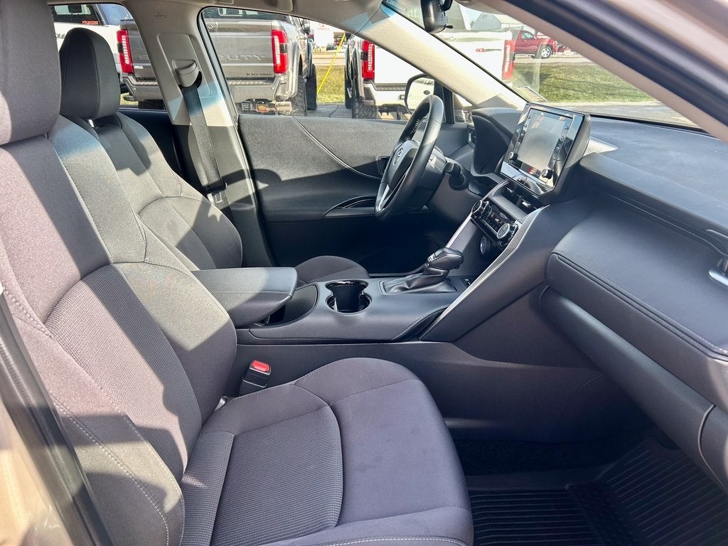 2021 Toyota Venza LE