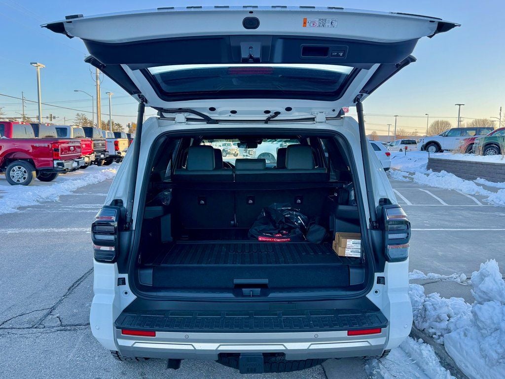 2025 Toyota 4Runner i-FORCE MAX Hybrid Trailhunter