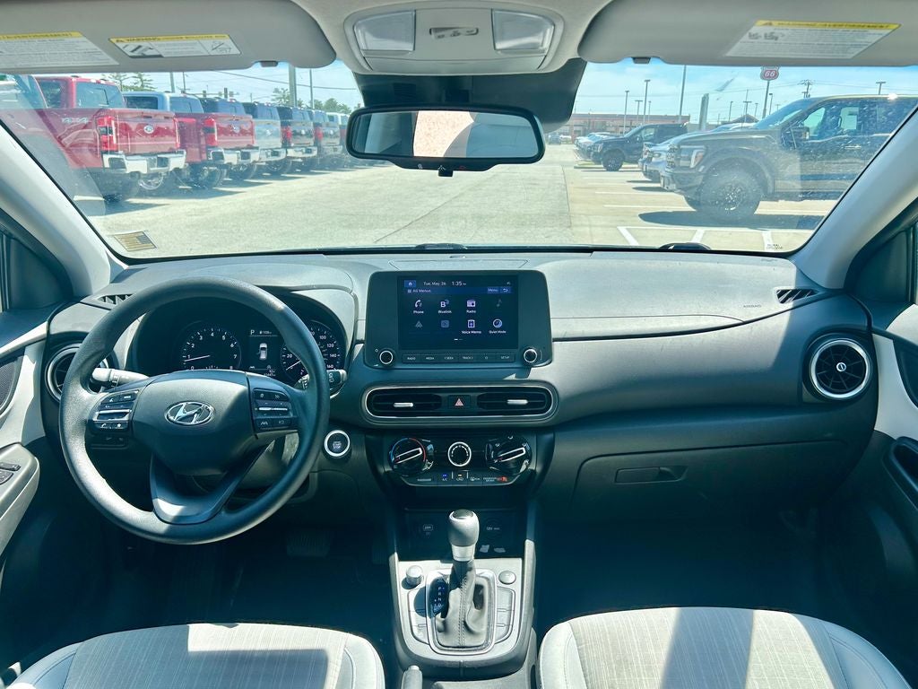 2022 Hyundai Kona SEL