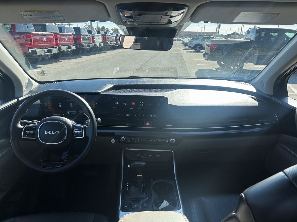 2025 Kia Carnival LXS