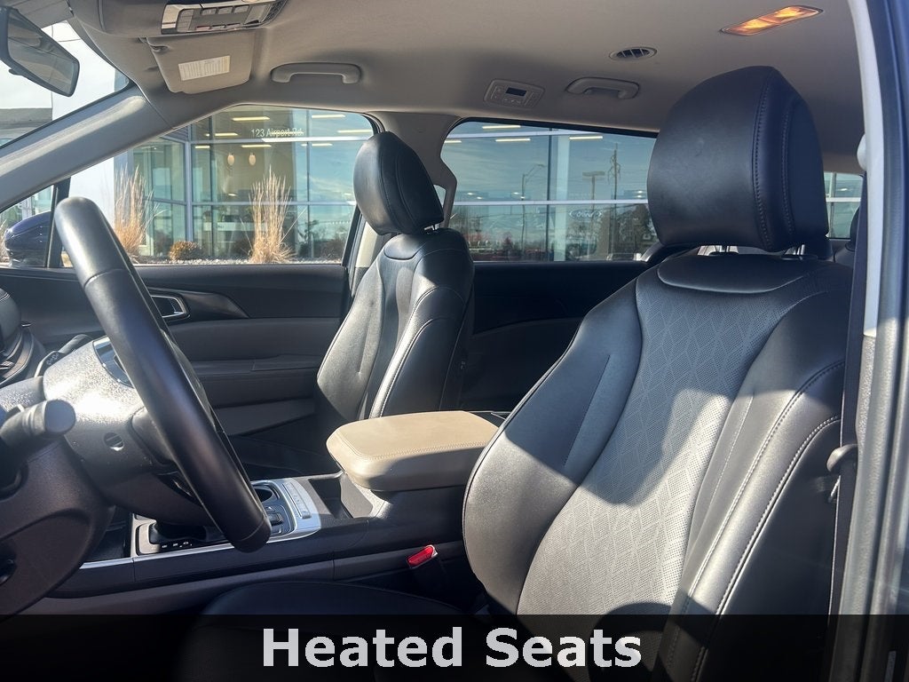 2025 Kia Carnival LXS