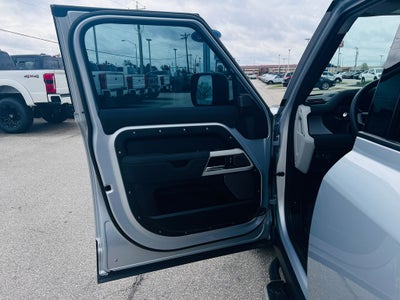 2023 Land Rover Defender 110 S