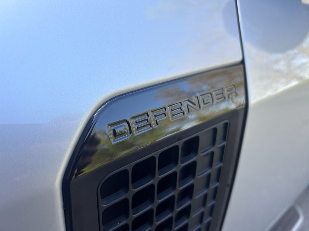 2023 Land Rover Defender 110 S