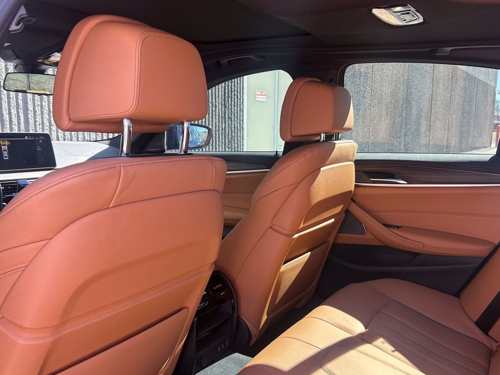 2023 BMW 5 Series M550i xDrive