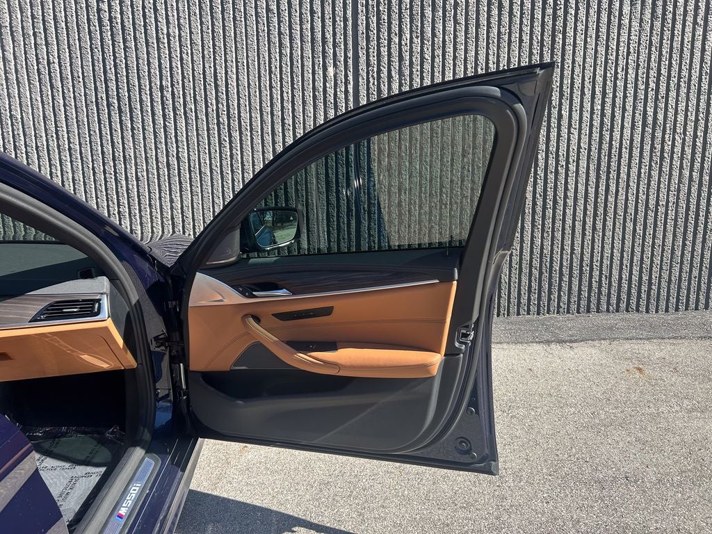 2023 BMW 5 Series M550i xDrive