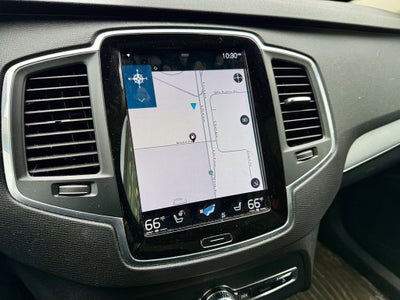 2021 Volvo XC90 T5 Momentum