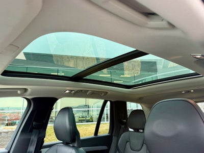 2021 Volvo XC90 T5 Momentum