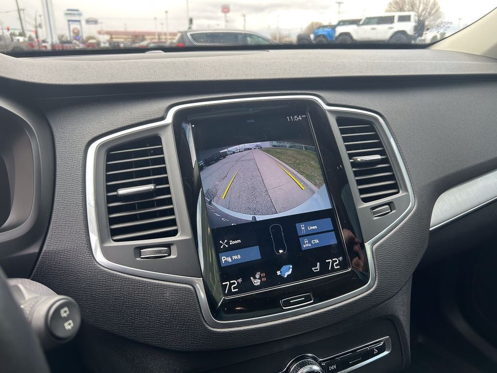 2021 Volvo XC90 T5 Momentum