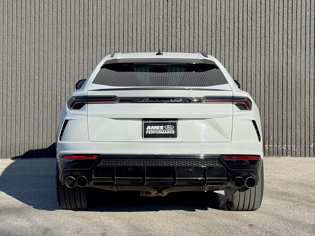 2021 Lamborghini Urus Base