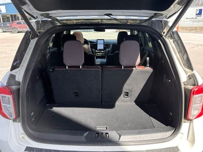 2023 Ford Explorer Platinum