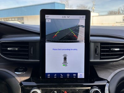 2023 Ford Explorer Platinum