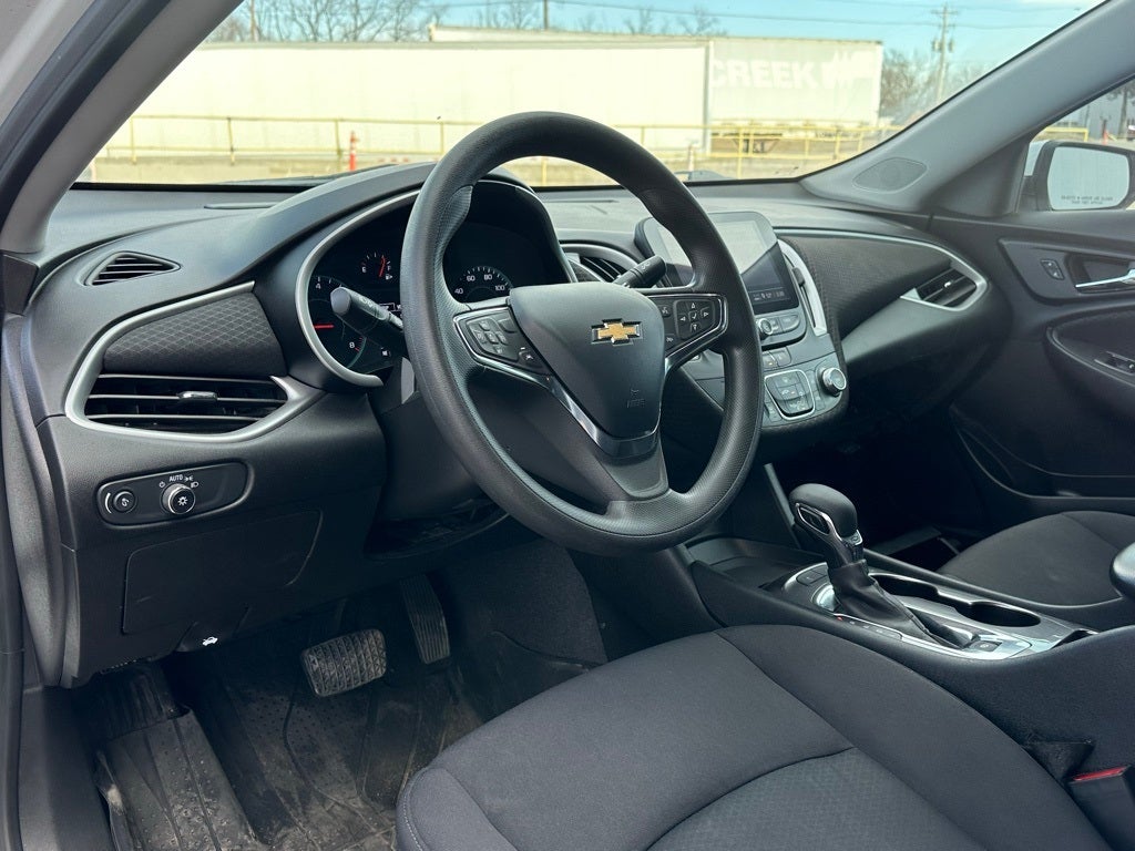 2024 Chevrolet Malibu LS 1LS