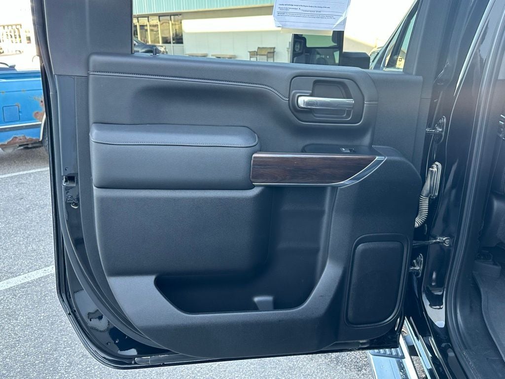 2022 GMC Sierra 2500HD SLT