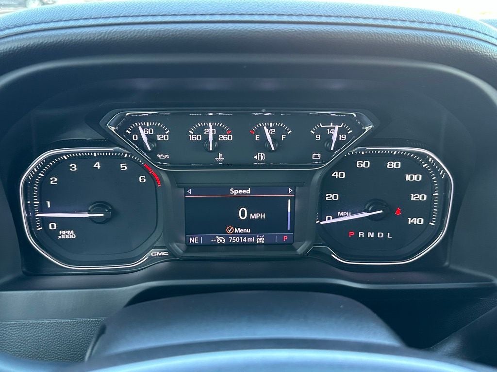 2022 GMC Sierra 2500HD SLT