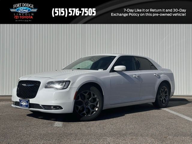2016 Chrysler 300 S