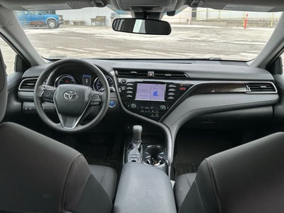 2019 Toyota Camry Hybrid LE