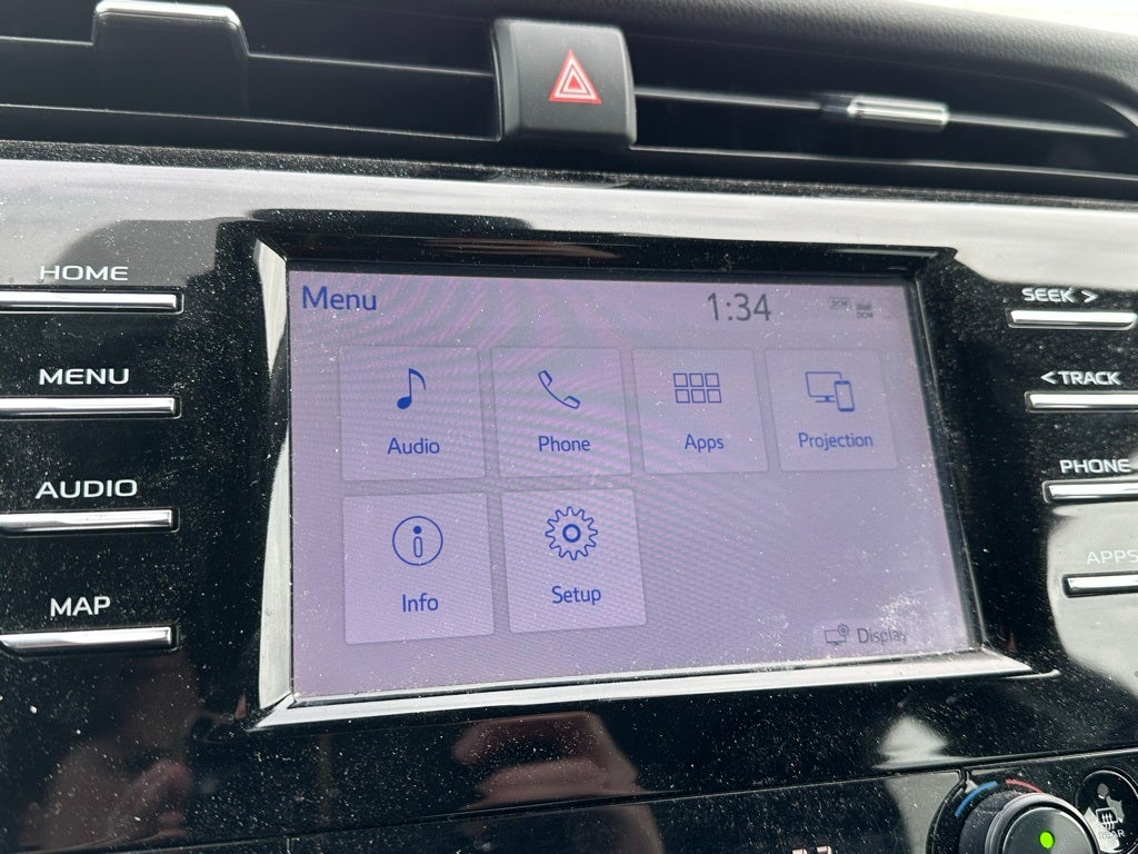 2019 Toyota Camry Hybrid LE