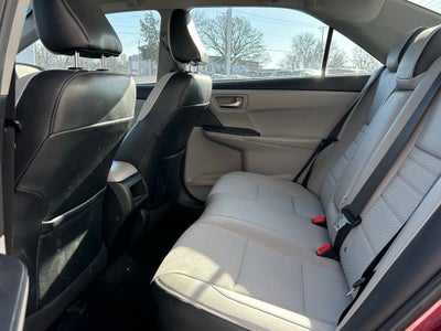 2016 Toyota Camry SE