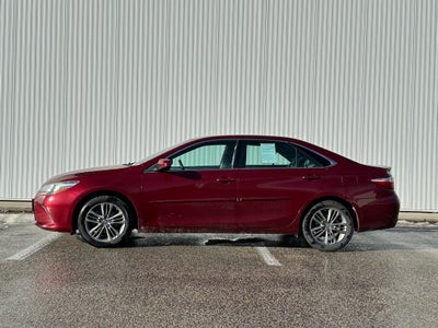 2016 Toyota Camry SE