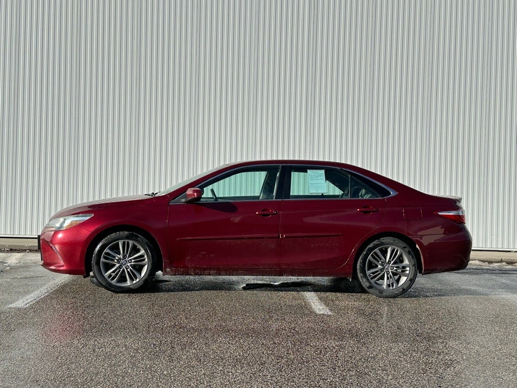 2016 Toyota Camry SE