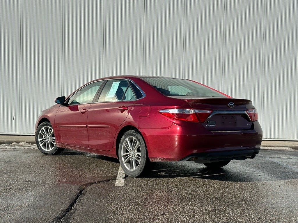 2016 Toyota Camry SE