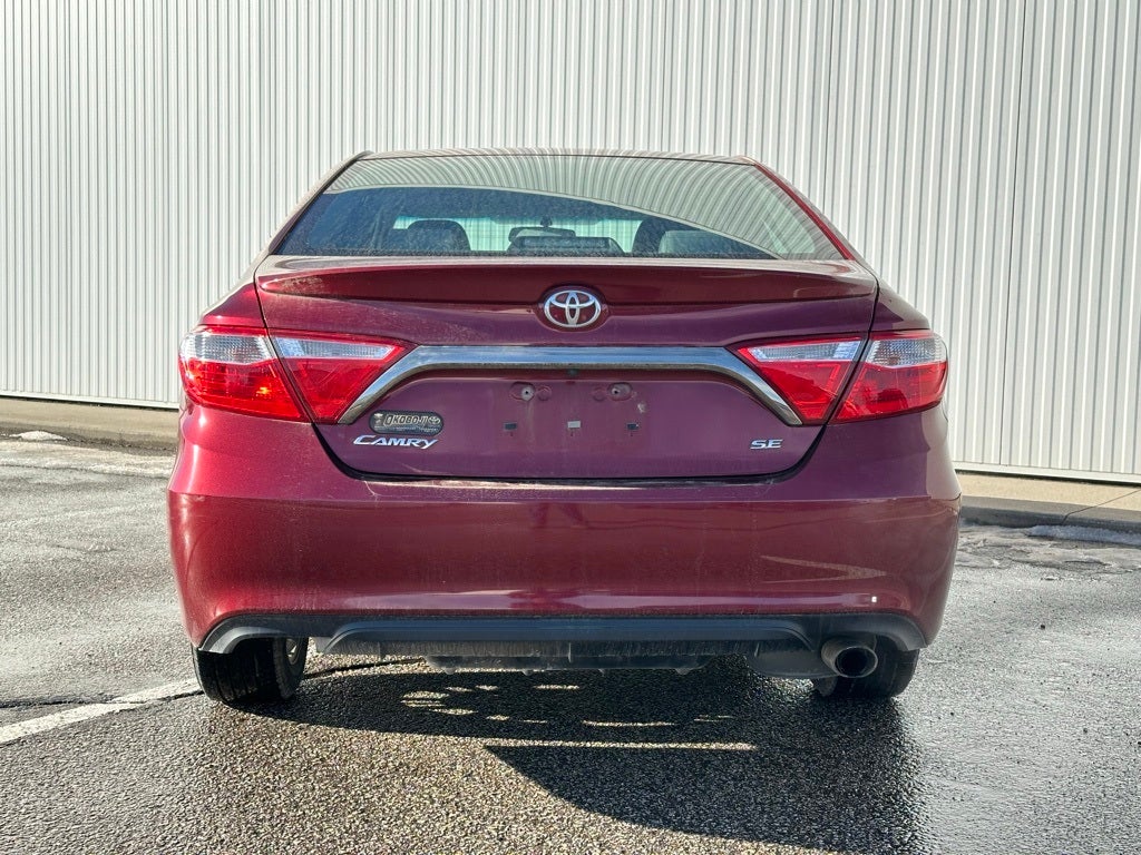 2016 Toyota Camry SE