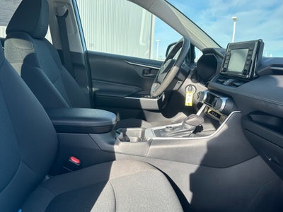 2021 Toyota RAV4 Hybrid LE