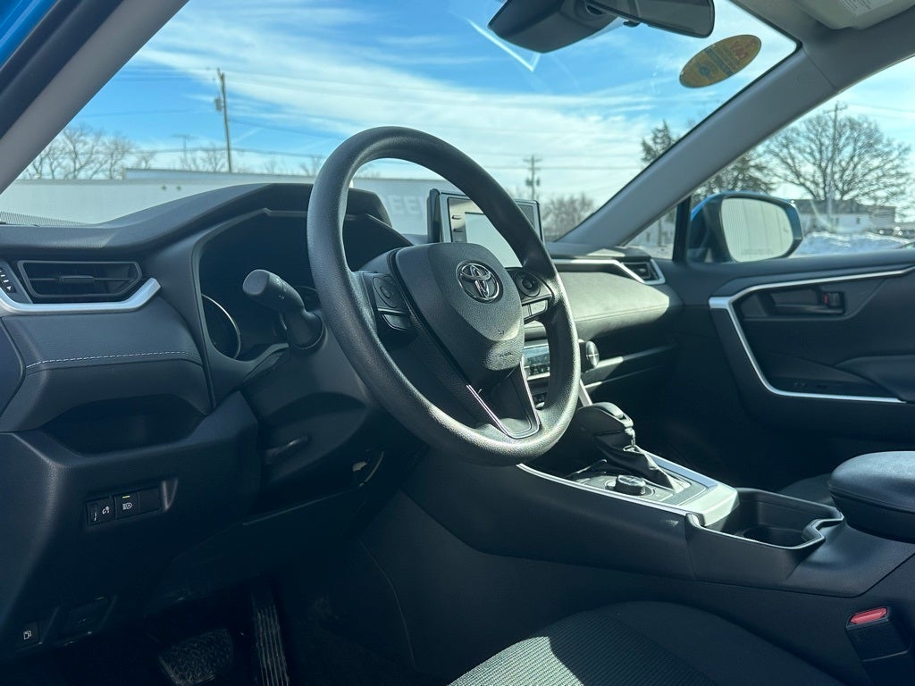 2021 Toyota RAV4 Hybrid LE