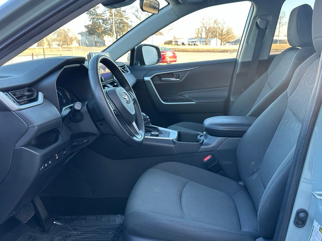 2023 Toyota RAV4 Hybrid XLE