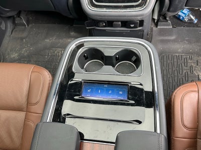 2023 Lincoln Navigator L Reserve