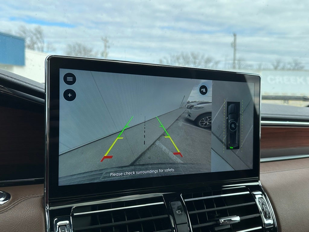 2023 Lincoln Navigator L Reserve