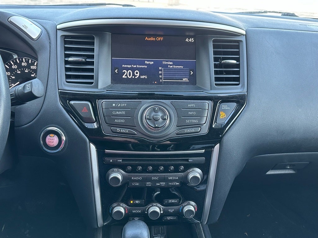 2020 Nissan Pathfinder SV