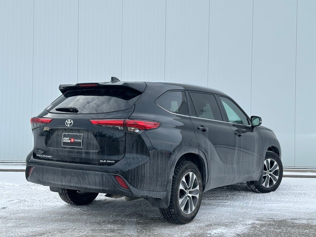 2023 Toyota Highlander XLE