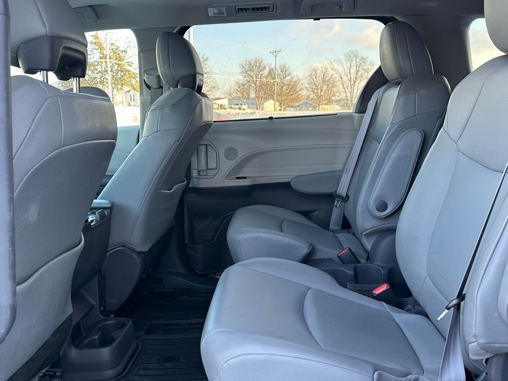 2021 Toyota Sienna XLE