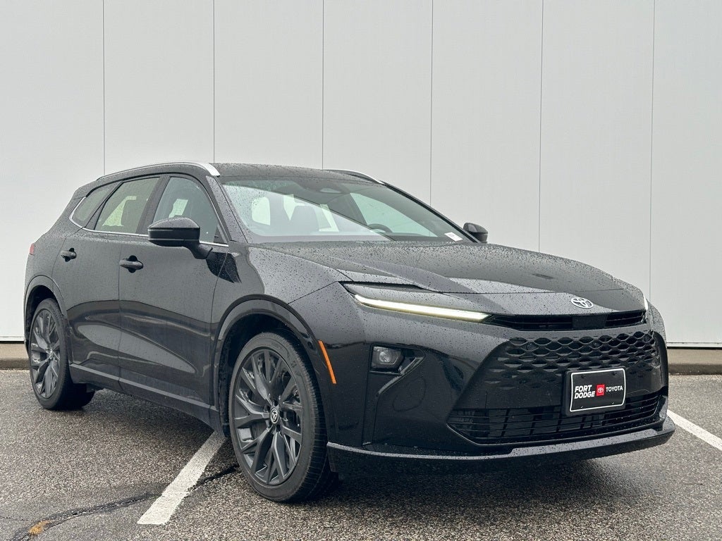 2025 Toyota Crown Signia Limited