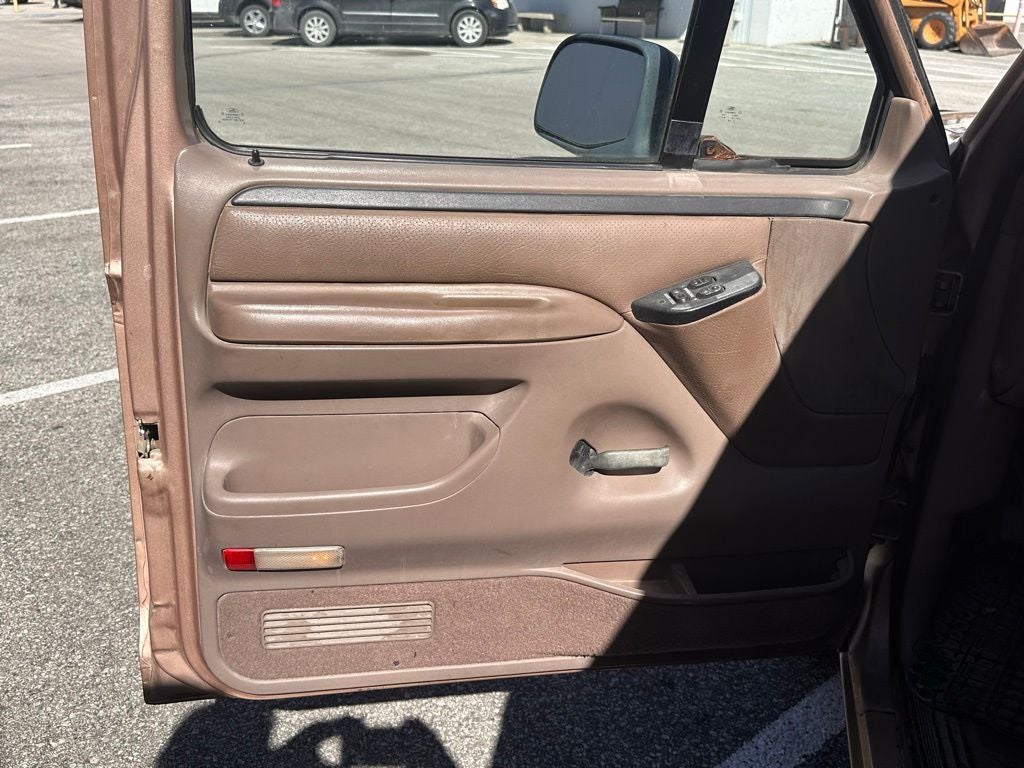 1996 Ford F-150 XLT