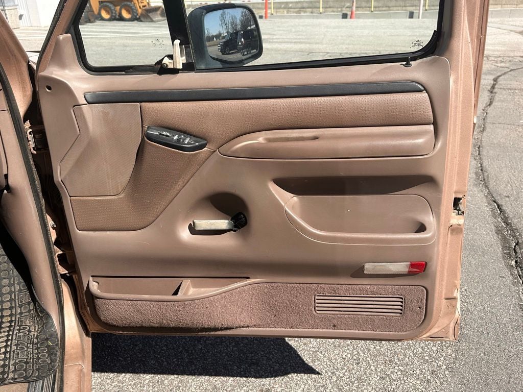 1996 Ford F-150 XLT
