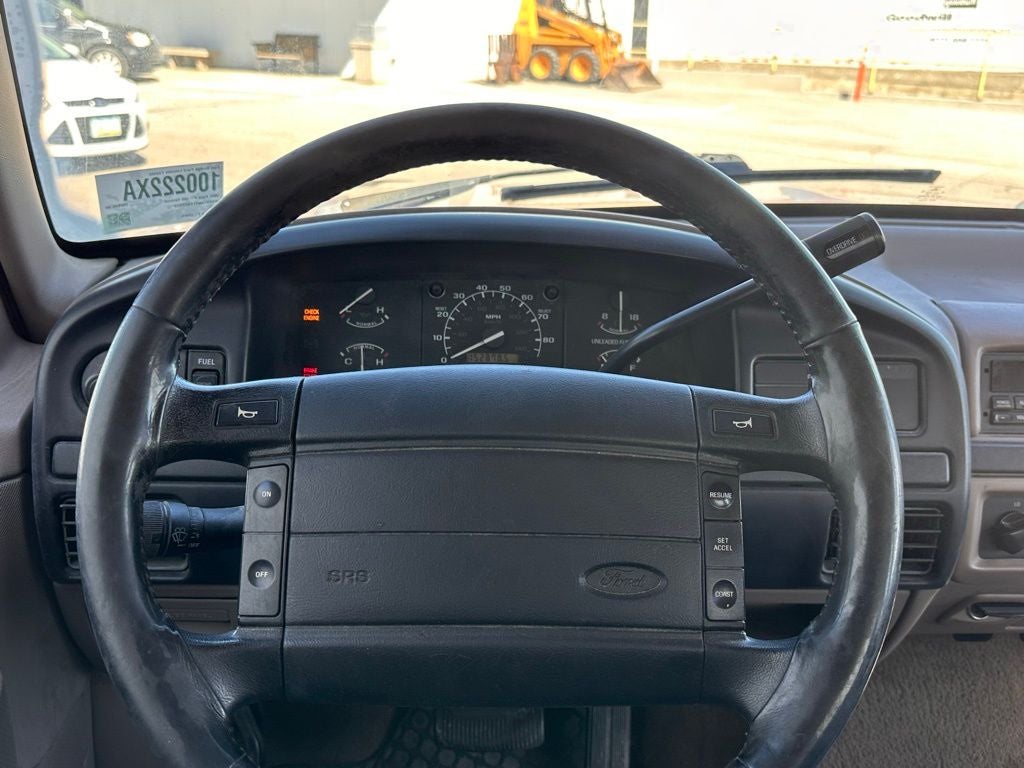 1996 Ford F-150 XLT