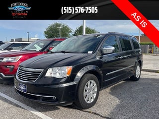 2015 Chrysler Town &amp; Country Touring