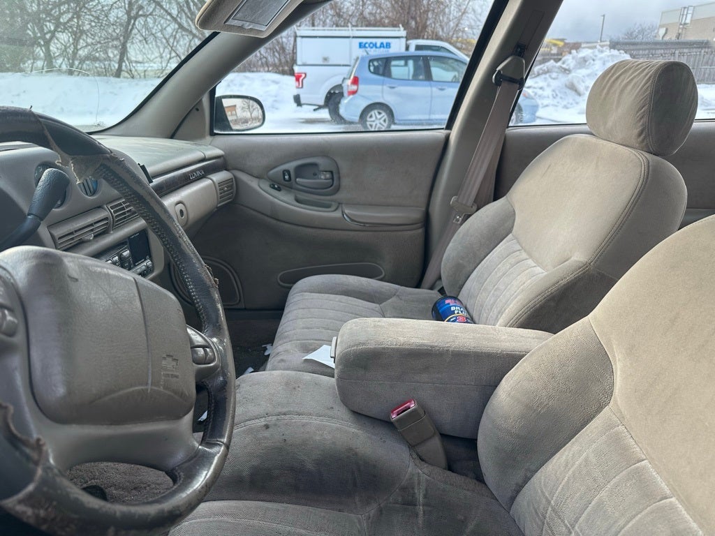 1999 Chevrolet Lumina Base