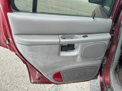 2000 Mercury Mountaineer Base 112 WB