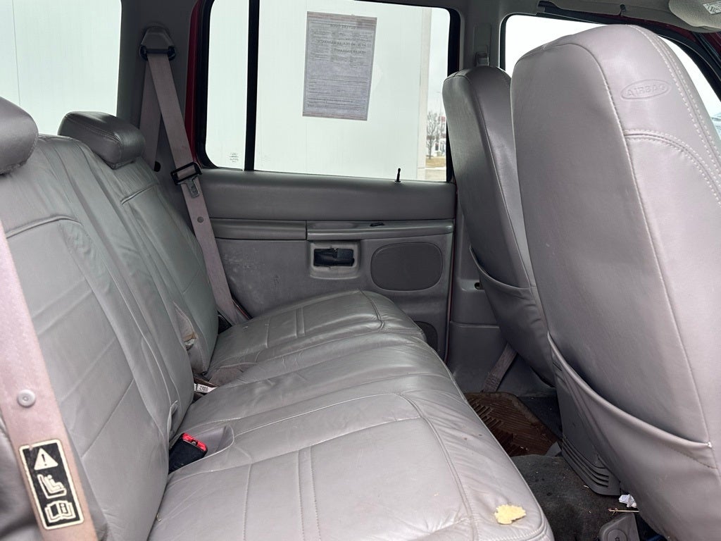 2000 Mercury Mountaineer Base 112 WB