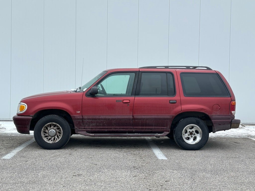 2000 Mercury Mountaineer Base 112 WB