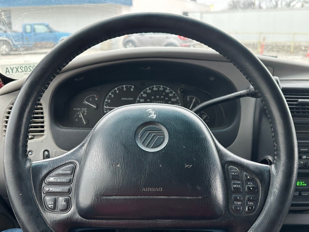 2000 Mercury Mountaineer Base 112 WB