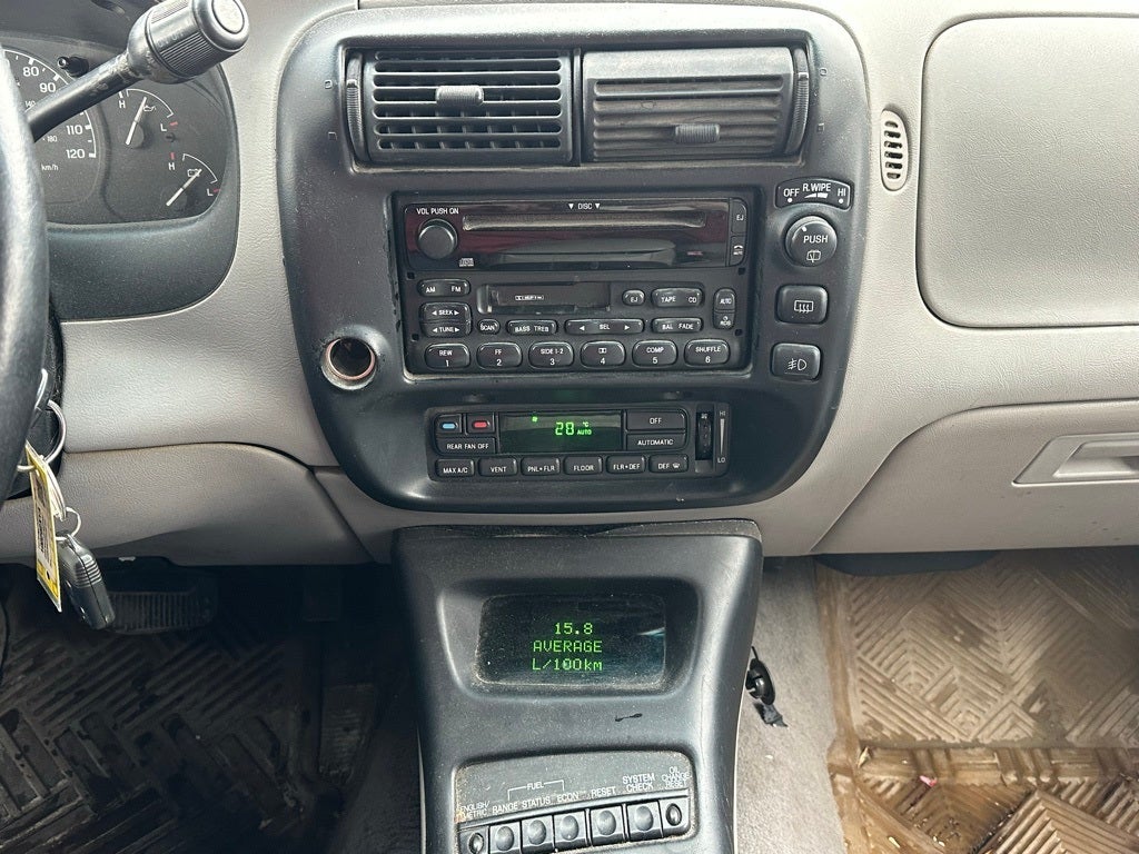 2000 Mercury Mountaineer Base 112 WB