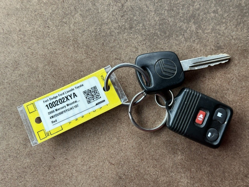 2000 Mercury Mountaineer Base 112 WB