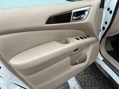 2014 Nissan Pathfinder Platinum