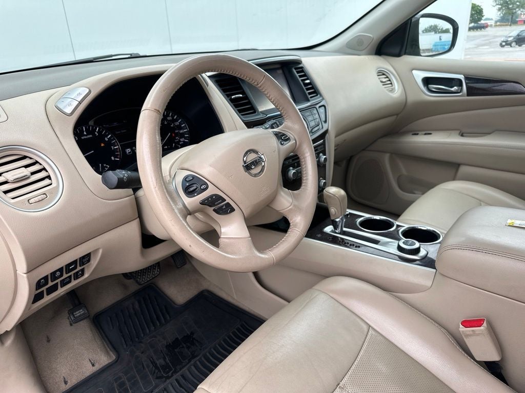 2014 Nissan Pathfinder Platinum