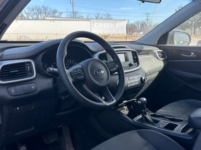 2018 Kia Sorento L
